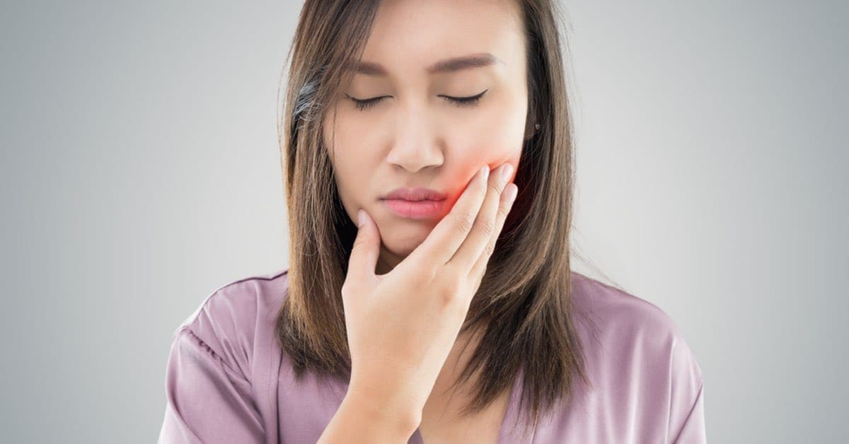 4 Natural Ways To Combat Gingivitis 